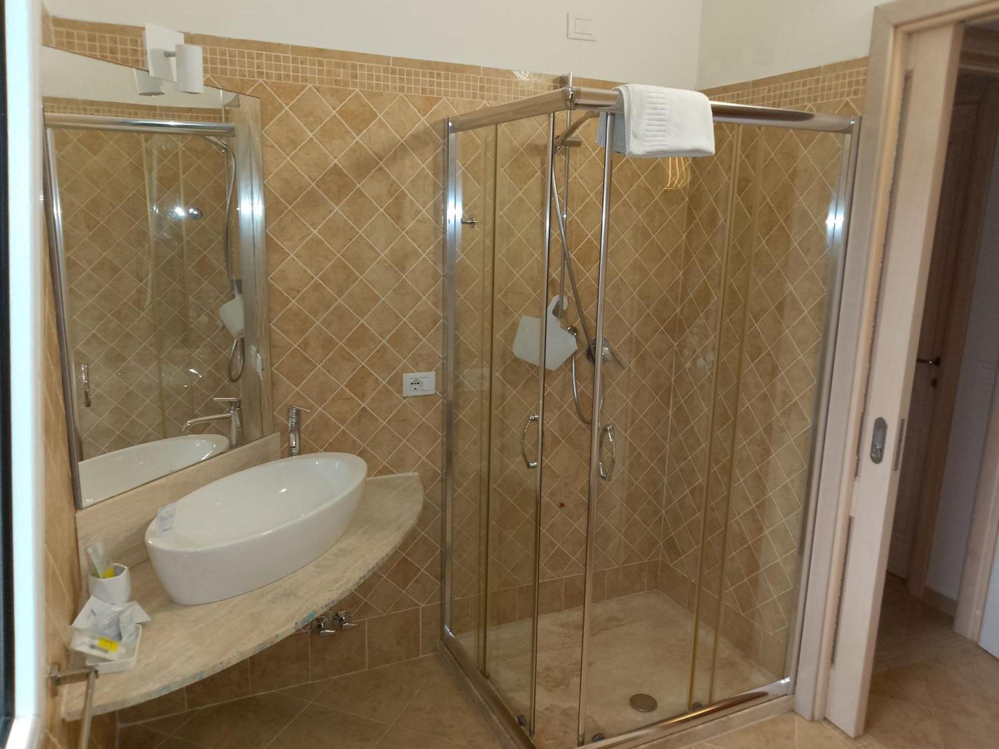 Villa Florida - Prestige Exclusive Rooms & Luxury Villas サン・テオドーロ エクステリア 写真