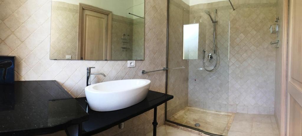 Villa Florida - Prestige Exclusive Rooms & Luxury Villas サン・テオドーロ 部屋 写真